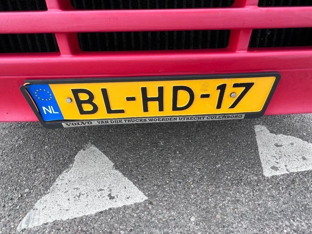 Volvo NH 12.460 4X2 - *MARGE* - EURO 2 - Tractor unit: picture 4 Volvo NH 12.460 4X2 - *MARGE* - EURO 2 - Tractor unit: picture 4