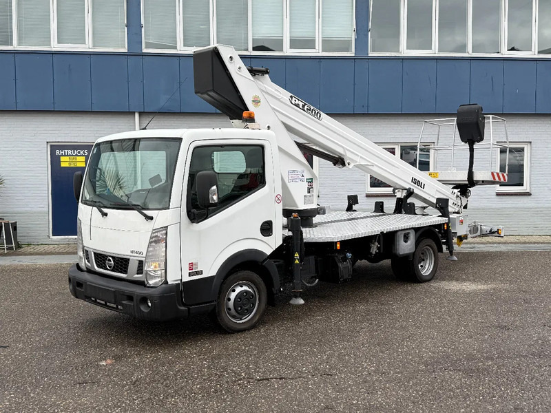 Nissan NT400 EURO 6 + ISOLI PT200 - AERIAL PLATFORM - ONLY 25.892 KM - Van: picture 4 Nissan NT400 EURO 6 + ISOLI PT200 - AERIAL PLATFORM - ONLY 25.892 KM - Van: picture 4