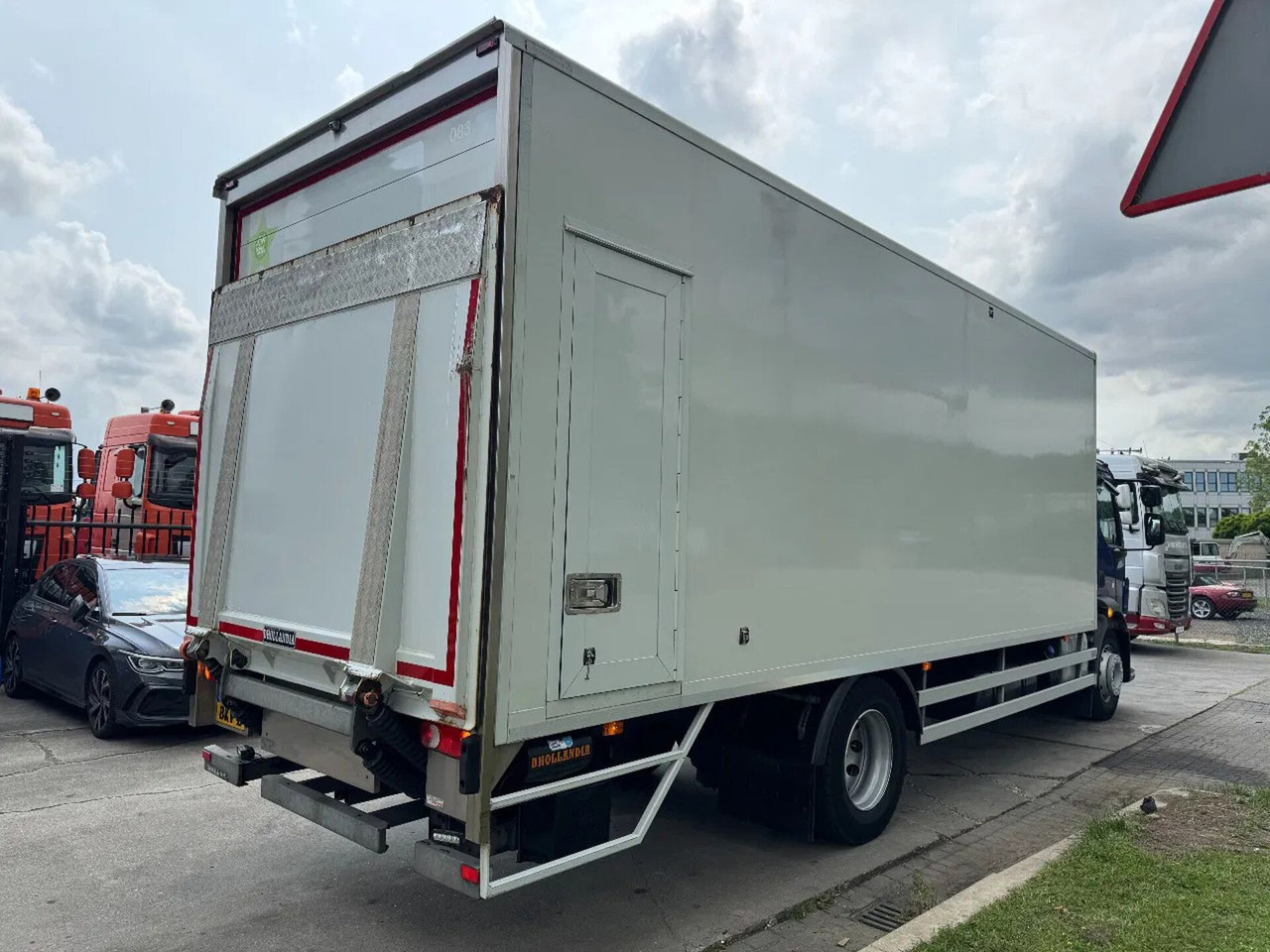 Volvo FL 250 4X2 - EURO 6 + DHOLLANDIA LIFT + TÜV 04-2 - Box truck: picture 5 Volvo FL 250 4X2 - EURO 6 + DHOLLANDIA LIFT + TÜV 04-2 - Box truck: picture 5