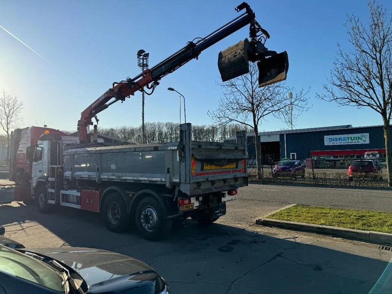 Volvo FM 330 6X2 EURO 5 - ATLAS 126.3E + REMOTE CONTROL - Tipper, Crane truck: picture 4 Volvo FM 330 6X2 EURO 5 - ATLAS 126.3E + REMOTE CONTROL - Tipper, Crane truck: picture 4