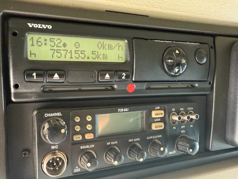 Hook lift truck Volvo FM 410 6X2 EURO 6 VDL 21T HOOK: picture 19 Hook lift truck Volvo FM 410 6X2 EURO 6 VDL 21T HOOK: picture 19