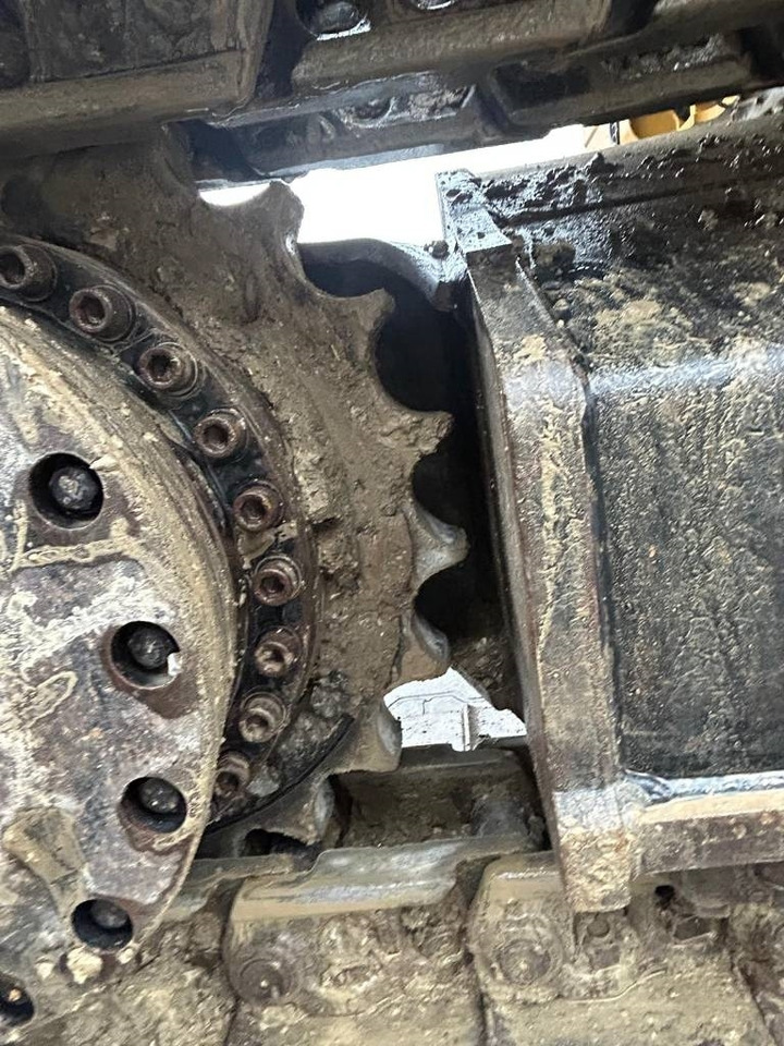 Crawler excavator CAT 320: picture 13 Crawler excavator CAT 320: picture 13