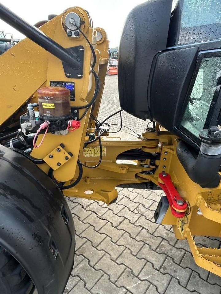 CAT 907 M  - Wheel loader: picture 5 CAT 907 M  - Wheel loader: picture 5