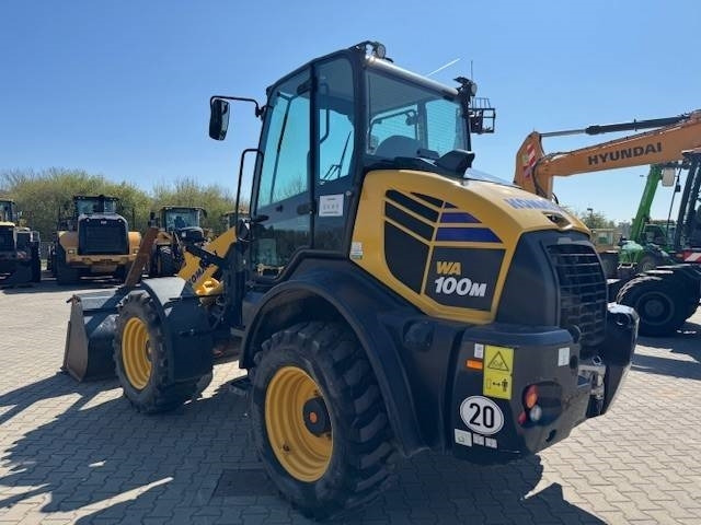 Komatsu WA 100 M - Wheel loader: picture 1 Komatsu WA 100 M - Wheel loader: picture 1