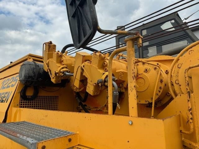 Crawler excavator SENNEBOGEN S 1225R: picture 9