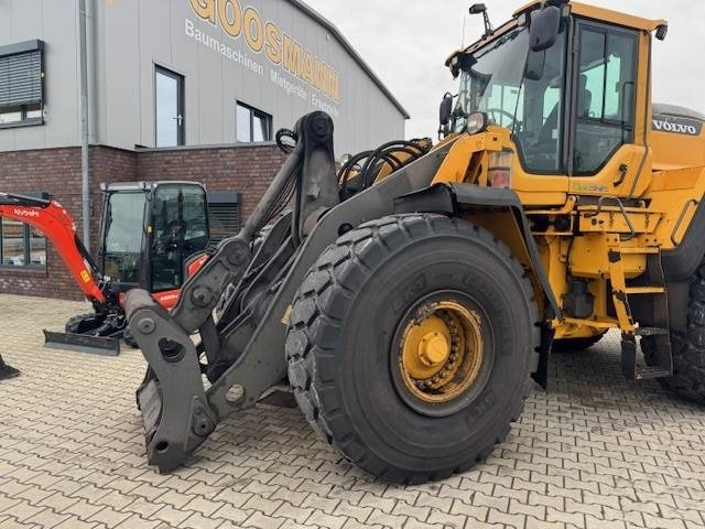 Volvo L 180 H  - Wheel loader: picture 5 Volvo L 180 H  - Wheel loader: picture 5