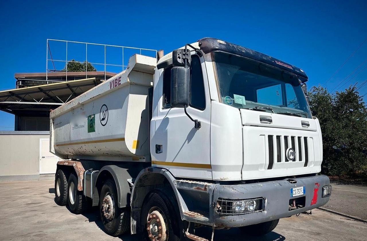 Astra HD 7 45 - Tipper: picture 1 Astra HD 7 45 - Tipper: picture 1