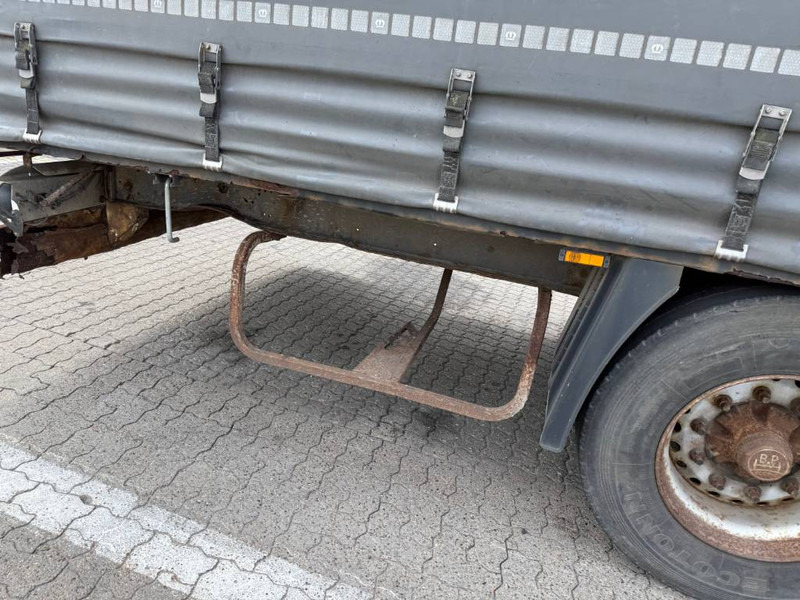 Curtainsider semi-trailer Krone Curtainsider/Planenauflieger/Gardin: picture 10