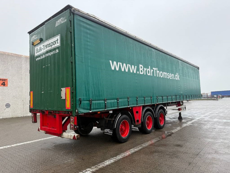 MTDK Curtainsider / Planenauflieger / Gardin - Curtainsider semi-trailer: picture 3 MTDK Curtainsider / Planenauflieger / Gardin - Curtainsider semi-trailer: picture 3