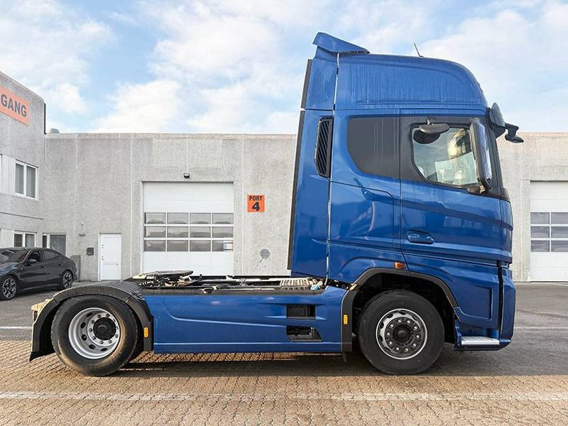 Ford F-Max 4x2 PS500 - Tractor unit: picture 3 Ford F-Max 4x2 PS500 - Tractor unit: picture 3