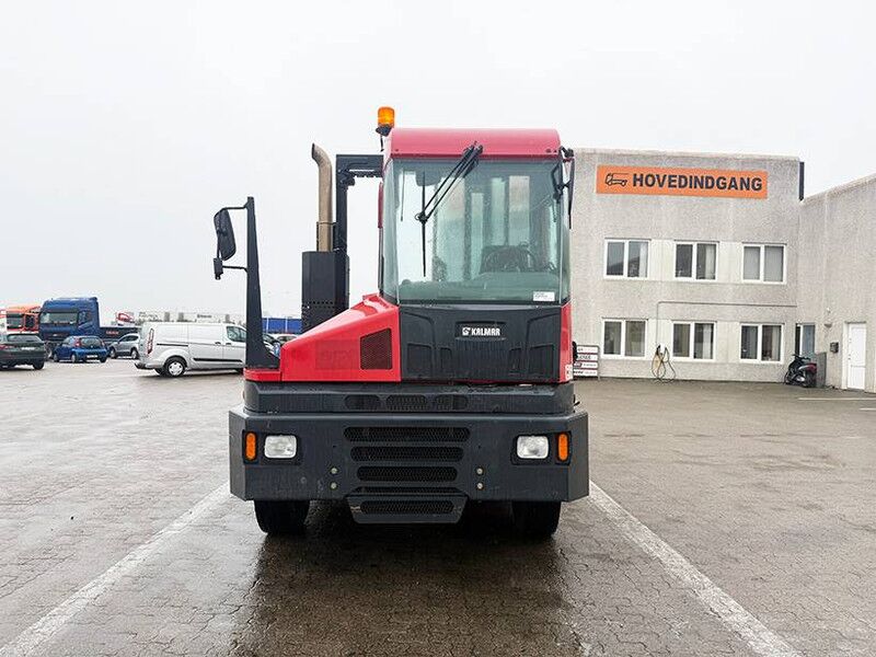 Tractor unit Kalmar Terminal tractor / Terminal-Zugmaschine /: picture 11