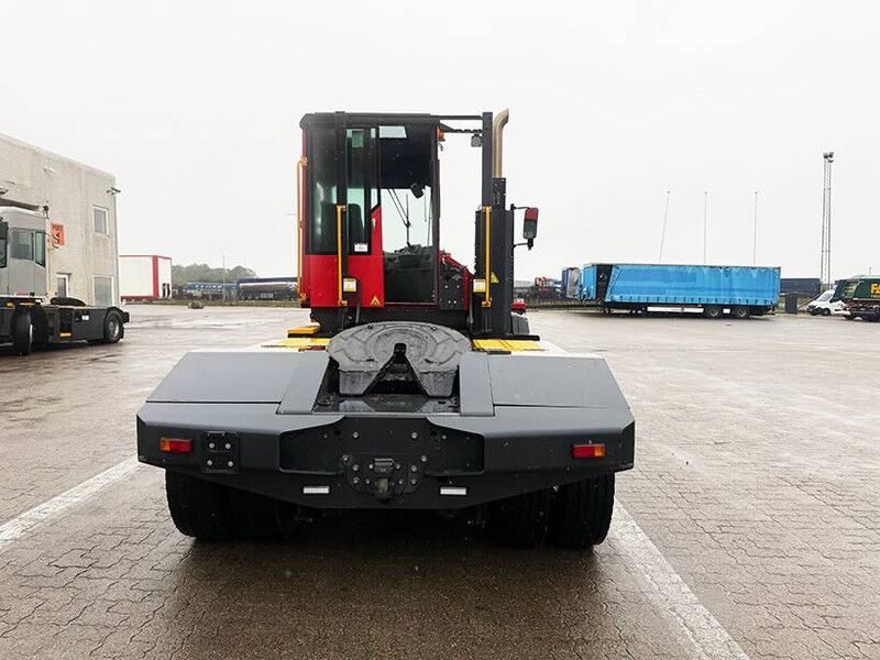 Kalmar Terminal tractor / Terminal-Zugmaschine / - Tractor unit: picture 5 Kalmar Terminal tractor / Terminal-Zugmaschine / - Tractor unit: picture 5