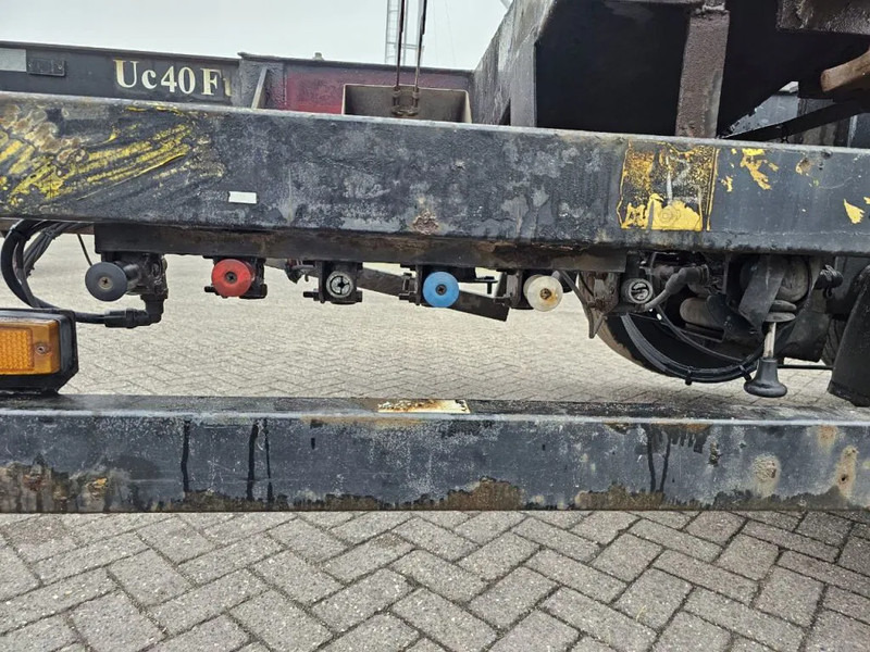 Container transporter/ Swap body semi-trailer Broshuis MFCC Multi - Lifting axle - 2x20FT / 40FTHC / 45FTHC: picture 15 Container transporter/ Swap body semi-trailer Broshuis MFCC Multi - Lifting axle - 2x20FT / 40FTHC / 45FTHC: picture 15