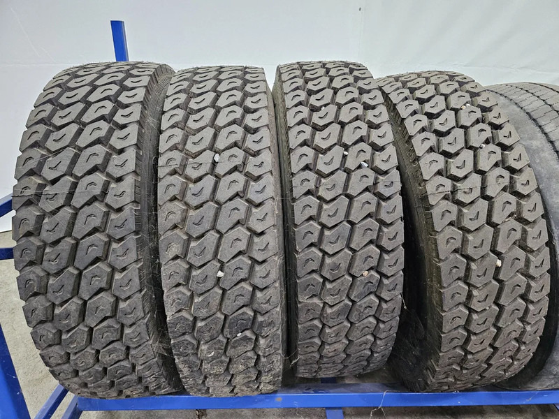 Continental 275/70R22.5 - Tire for Truck: picture 1 Continental 275/70R22.5 - Tire for Truck: picture 1