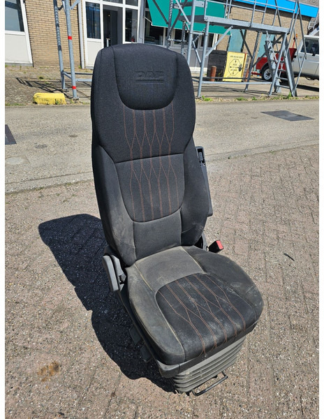 DAF LF 2020 - Bijrijderstoel - Seat for Truck: picture 3 DAF LF 2020 - Bijrijderstoel - Seat for Truck: picture 3