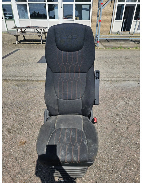 DAF LF 2020 - Bijrijderstoel - Seat for Truck: picture 2 DAF LF 2020 - Bijrijderstoel - Seat for Truck: picture 2