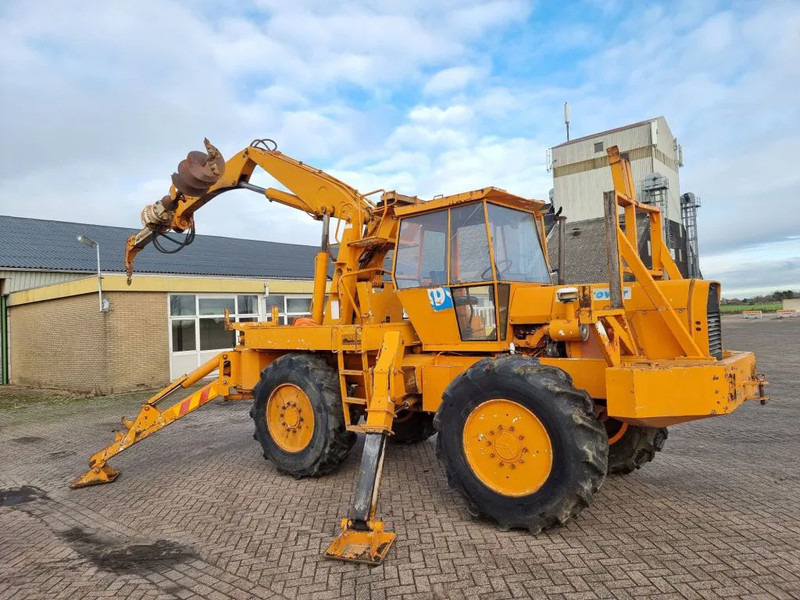 Elctrovar Waterdrill - waterboor - Grounddrill - 4x4 - Rough terrain crane: picture 4 Elctrovar Waterdrill - waterboor - Grounddrill - 4x4 - Rough terrain crane: picture 4