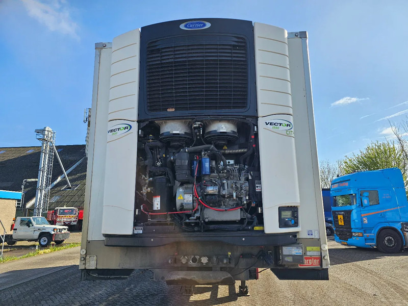 Fruehauf FSRMS4 - Refrigerator semi-trailer: picture 2 Fruehauf FSRMS4 - Refrigerator semi-trailer: picture 2