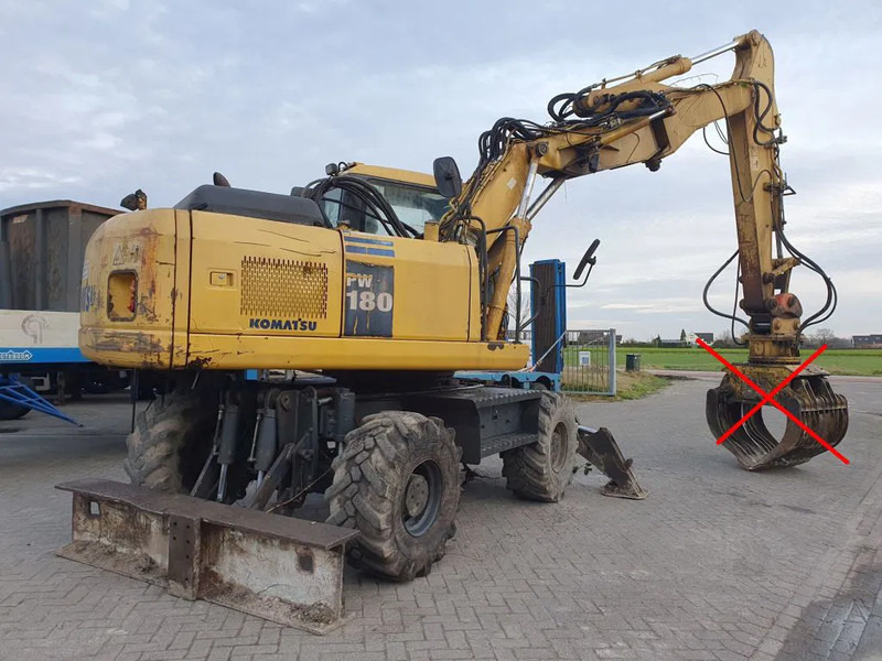 Komatsu PW180-7K - Wheel excavator: picture 3 Komatsu PW180-7K - Wheel excavator: picture 3