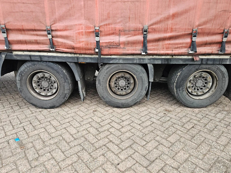 Curtainsider semi-trailer Krone SD 27: picture 17