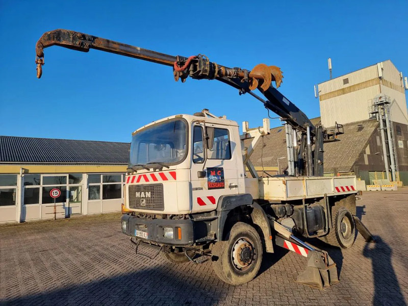 MAN 19.343 WaterDrill - Drill - Grounddrill - Boor - Crane truck: picture 1 MAN 19.343 WaterDrill - Drill - Grounddrill - Boor - Crane truck: picture 1