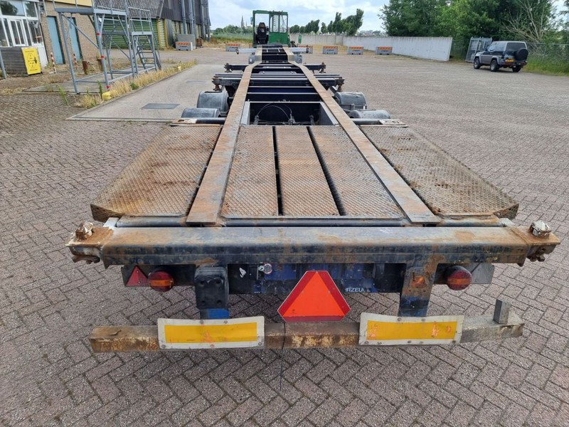 Container transporter/ Swap body semi-trailer SNF 10FT - 2x20FT - 40FT - 45FT: picture 6