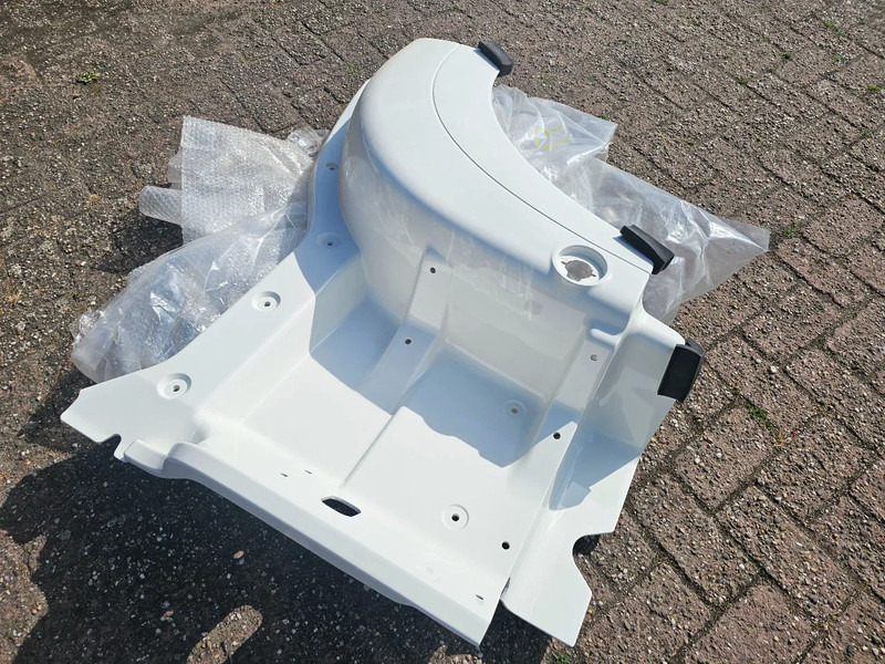 MAN Spatscherm TGA Links - X0134814 - Spare parts for Truck: picture 2 MAN Spatscherm TGA Links - X0134814 - Spare parts for Truck: picture 2