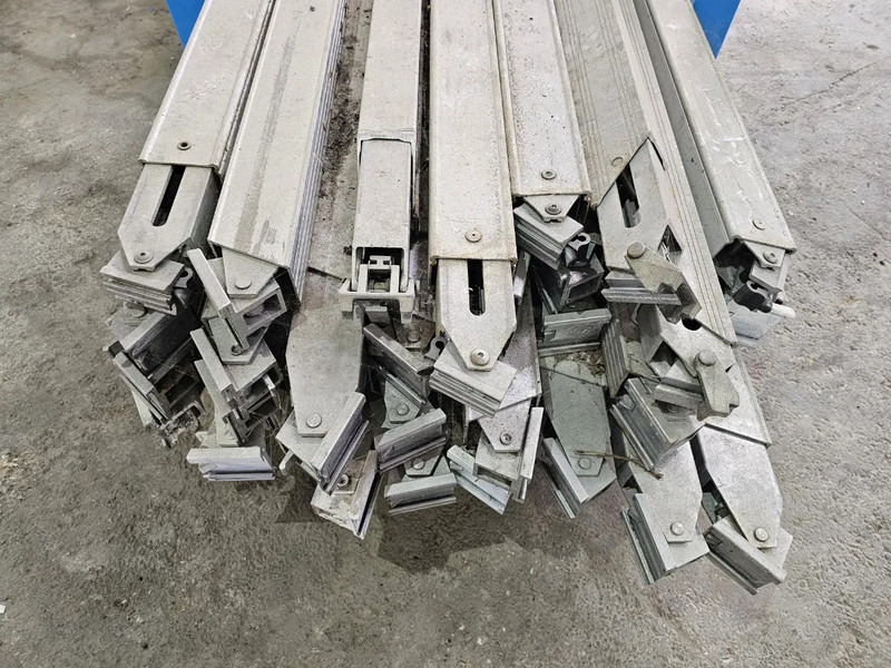 Schmitz Cargobull Doppelstock-systeem - Dubbellaadvloersystem - Spare parts for Truck: picture 5 Schmitz Cargobull Doppelstock-systeem - Dubbellaadvloersystem - Spare parts for Truck: picture 5