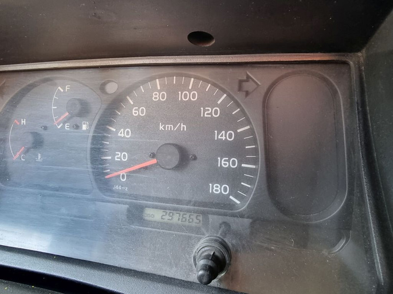 Van Toyota Land Cruiser LB71MOD: picture 14