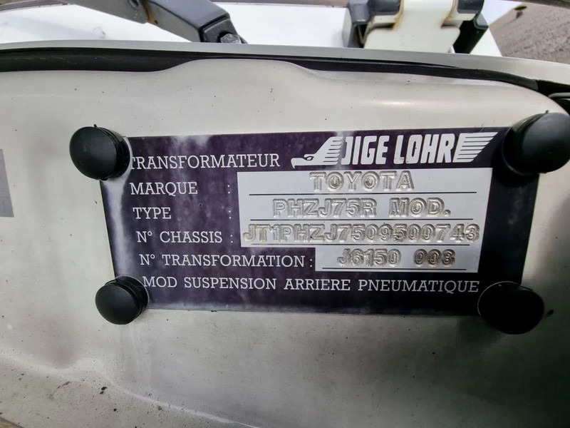 Van Toyota Land Cruiser PHZJ75RMOD: picture 20