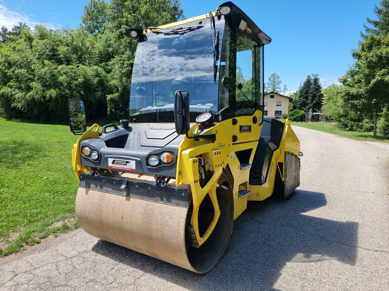 BOMAG BW 151 AC-5 - Roller: picture 3 BOMAG BW 151 AC-5 - Roller: picture 3