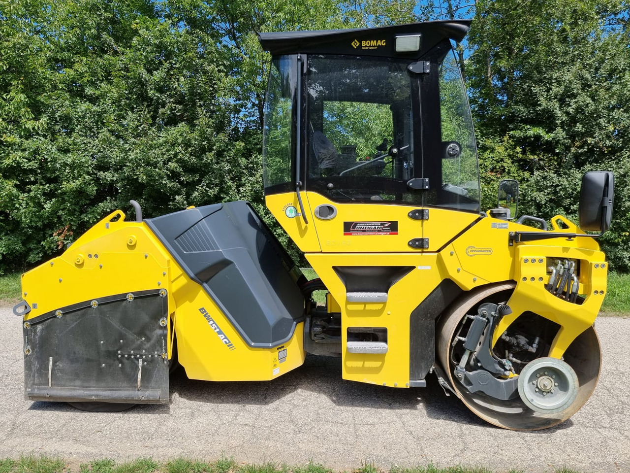 BOMAG BW 151 AC-5 - Roller: picture 2 BOMAG BW 151 AC-5 - Roller: picture 2
