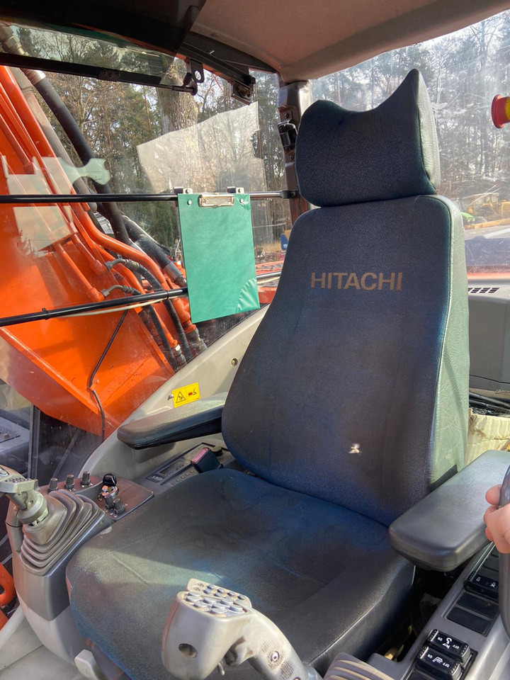 Crawler excavator HITACHI ZX 210-3 with Kesla 25 RH: picture 14