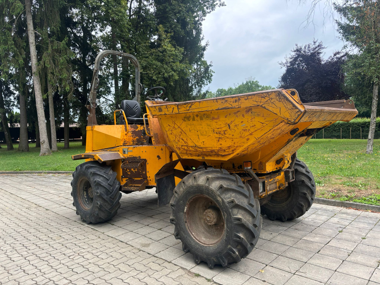 THWAITES 6 ton - Articulated dumper: picture 5 THWAITES 6 ton - Articulated dumper: picture 5