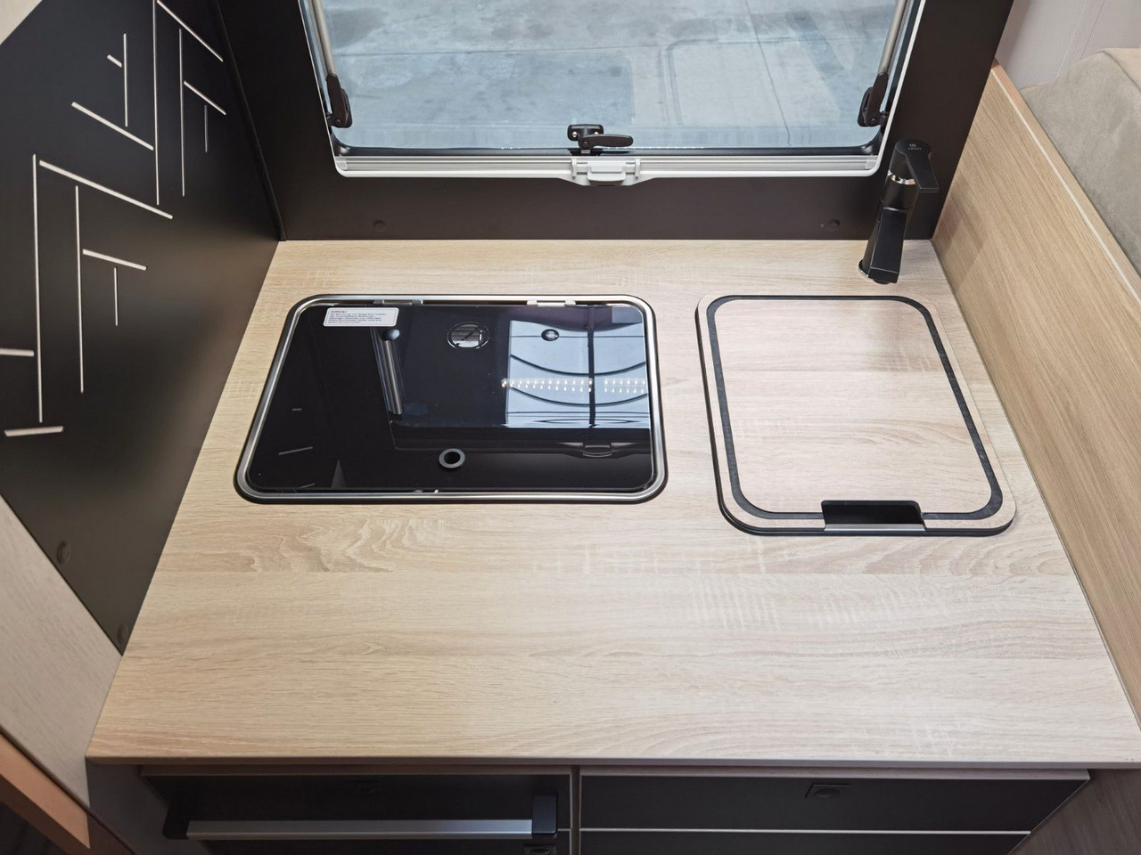 Semi-integrated motorhome Chausson 724 ETAPE - LINE / 140PS /ZUBHÖR & CONNECT-PAKET: picture 21