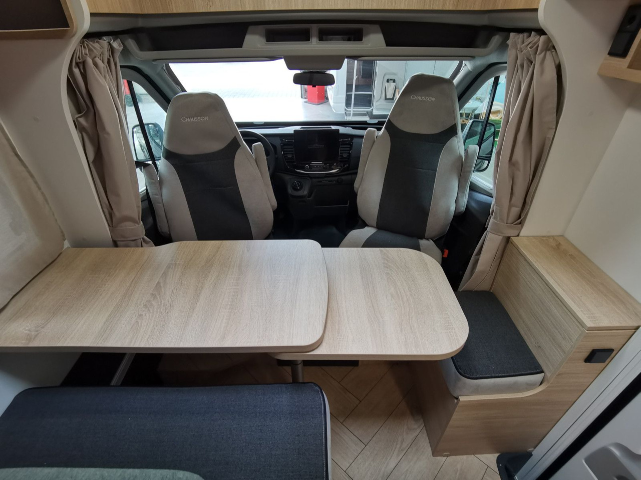 Semi-integrated motorhome Chausson S 514 SPORT LINE / - MODELL 2025 - / 165PS-8G: picture 12