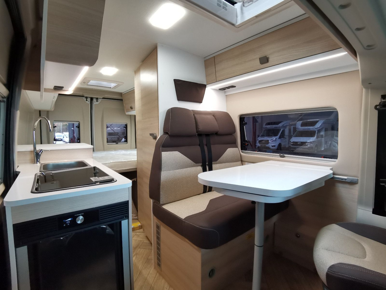 Leasing of  Chausson V594 FIRST LINE / -2025- /140PS/ ZUBEHÖR - PAKET Chausson V594 FIRST LINE / -2025- /140PS/ ZUBEHÖR - PAKET: picture 11