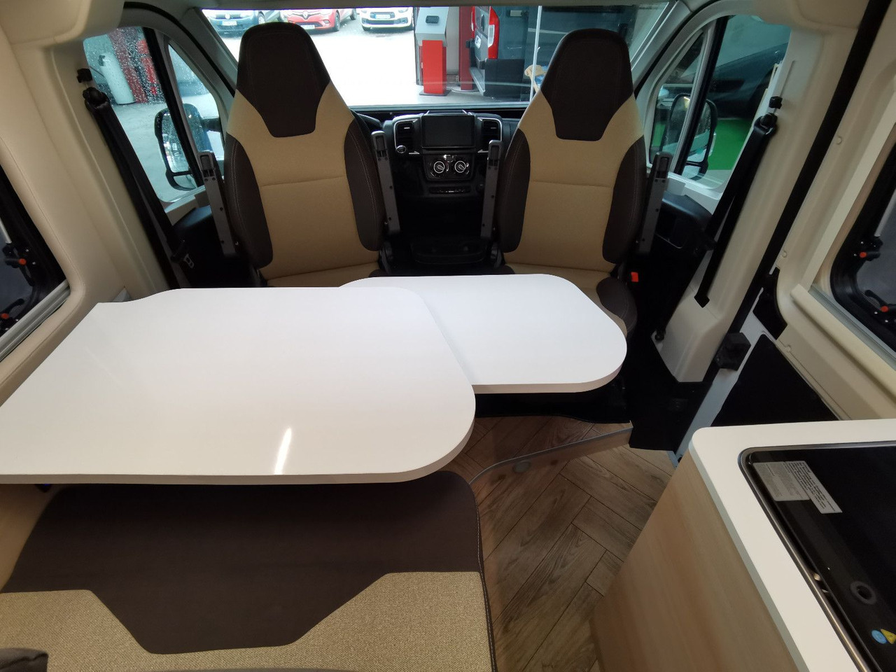 Leasing of  Chausson V594 FIRST LINE / -2025- /140PS/ ZUBEHÖR - PAKET Chausson V594 FIRST LINE / -2025- /140PS/ ZUBEHÖR - PAKET: picture 12