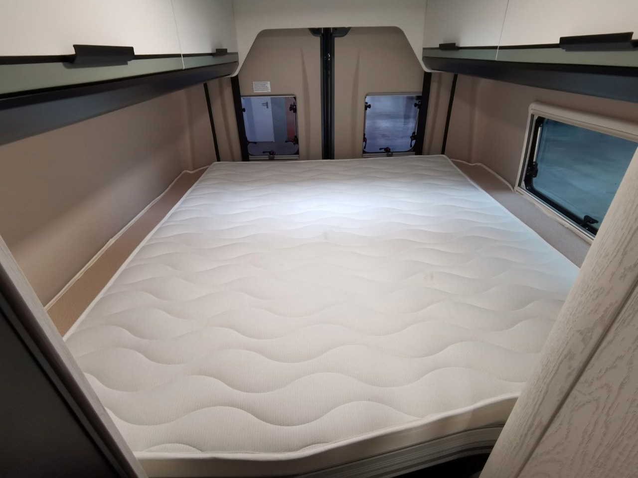 Camper van Karmann DAVIS 630 LIFESTYLE /- 2026- / XXL-HUBBETT-BIKE.: picture 20