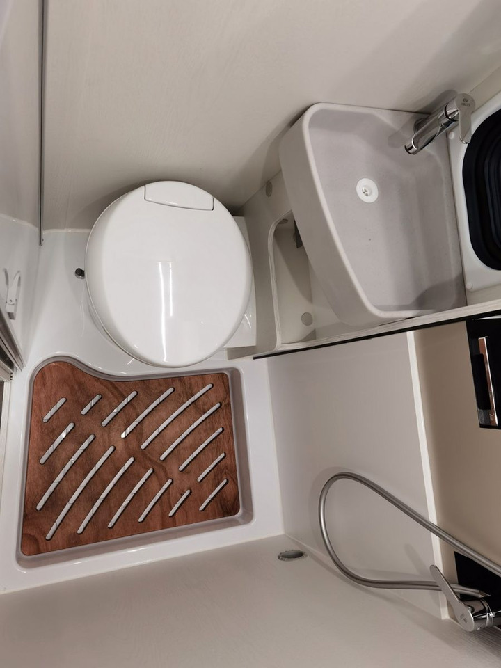 Camper van Karmann DAVIS 630 LIFESTYLE /- 2026- / XXL-HUBBETT-BIKE.: picture 22