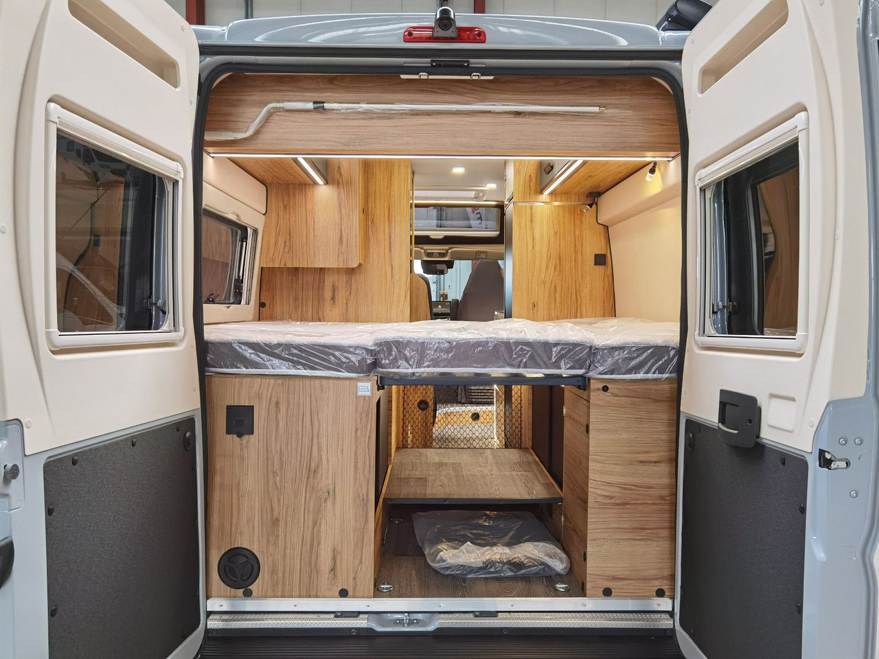 Camper van Karmann DEXTER 580 /- 2026 -/ PANORAMA DACHFENSTER: picture 10