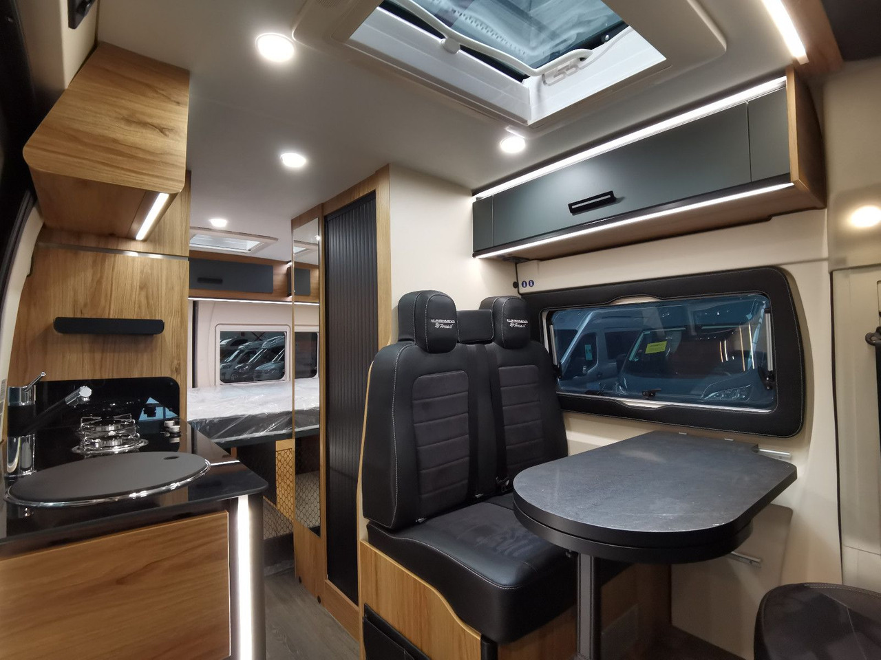 Camper van Karmann DEXTER 580 /- 2026 -/ PANORAMA DACHFENSTER: picture 12