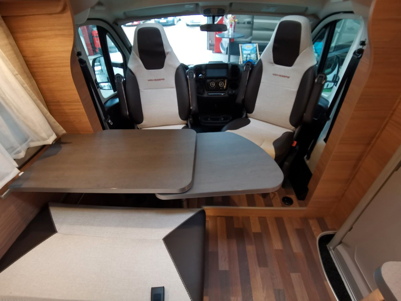 Semi-integrated motorhome Weinsberg CARACOMPACT 600 MEG EDITION-PEPPER/ EINZELBETTEN: picture 11