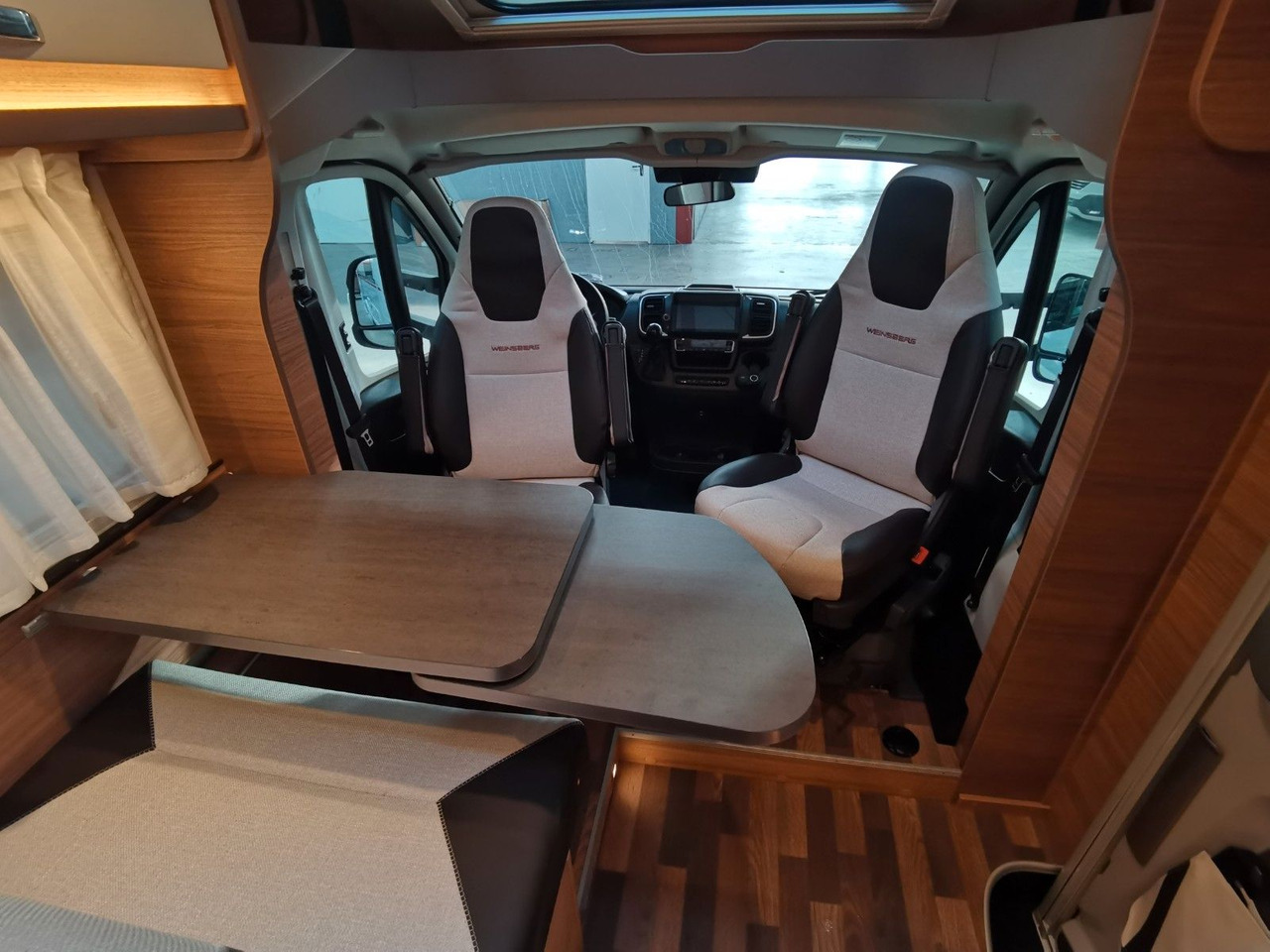 Semi-integrated motorhome Weinsberg CARACOMPACT 600 MEG EDITION PEPPER / MODELL 2025: picture 13