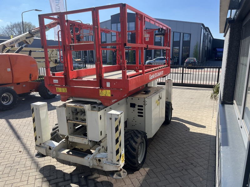 Genie GS 2669 RT Hoogwerker / Arbeitsbuhne - Scissor lift: picture 3 Genie GS 2669 RT Hoogwerker / Arbeitsbuhne - Scissor lift: picture 3