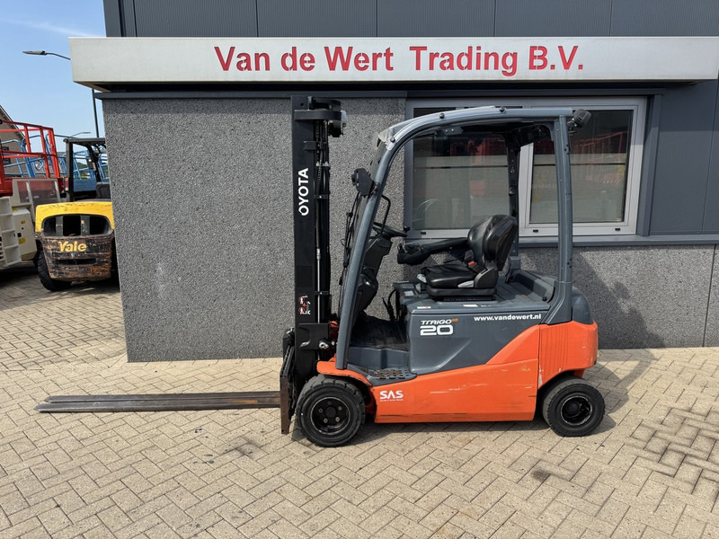 Toyota 8FBM20T Triplo 470 Freelift / Sideshift Elektrisch 2017 6535Hours - Electric forklift: picture 1 Toyota 8FBM20T Triplo 470 Freelift / Sideshift Elektrisch 2017 6535Hours - Electric forklift: picture 1