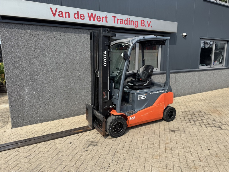 Toyota 8FBM20T Triplo 470 Freelift / Sideshift Elektrisch 2017 6535Hours - Electric forklift: picture 2 Toyota 8FBM20T Triplo 470 Freelift / Sideshift Elektrisch 2017 6535Hours - Electric forklift: picture 2