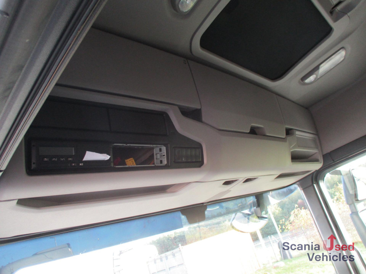 Beverage truck SCANIA P 320 B6x2*4LB Getränkeaufbau mit Lbw. / Full Air: picture 13 Beverage truck SCANIA P 320 B6x2*4LB Getränkeaufbau mit Lbw. / Full Air: picture 13