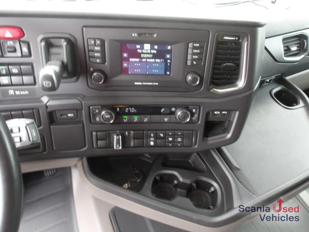 SCANIA R 410 A4x2EB - Tractor unit: picture 2 SCANIA R 410 A4x2EB - Tractor unit: picture 2