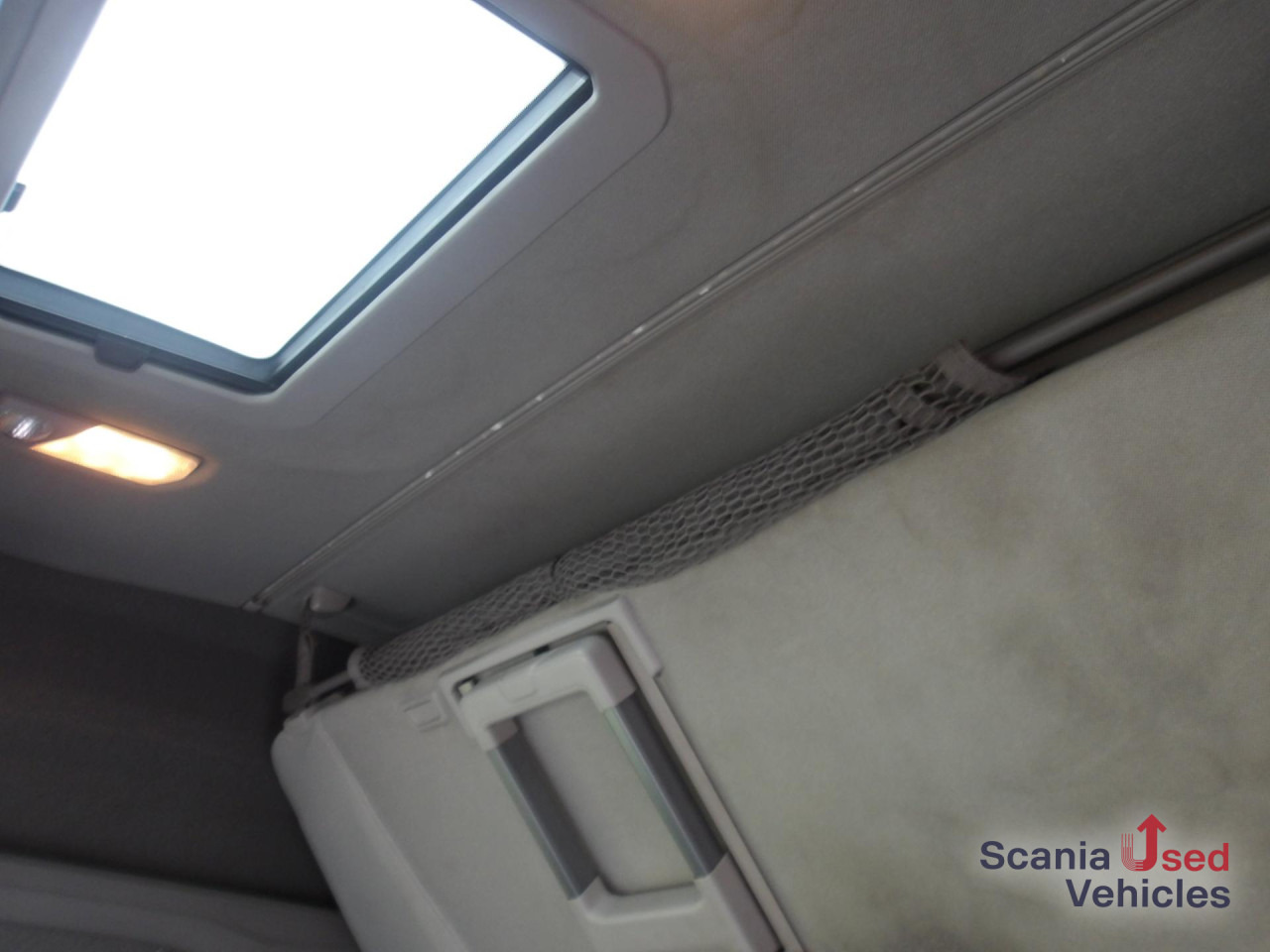 SCANIA R 410 A4x2EB - Tractor unit: picture 4 SCANIA R 410 A4x2EB - Tractor unit: picture 4